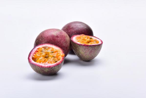 百香果种子什么时候种，用纸巾怎么催芽？