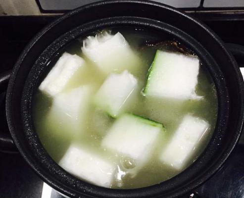 喝生冬瓜汁的作用