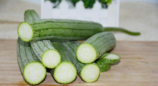 坐月子丝瓜能吃吗？坐月子吃丝瓜有哪些好处？