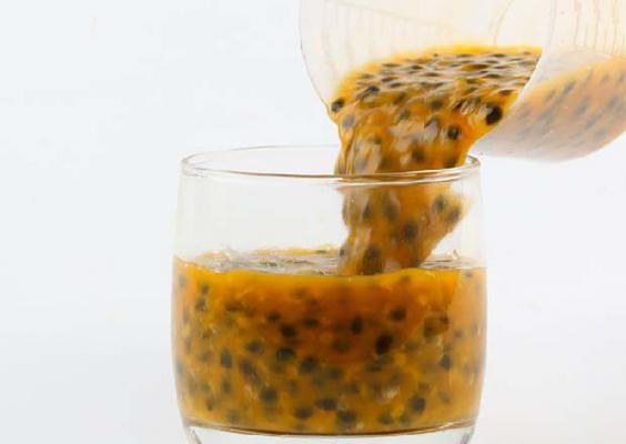 自制百香果酸奶